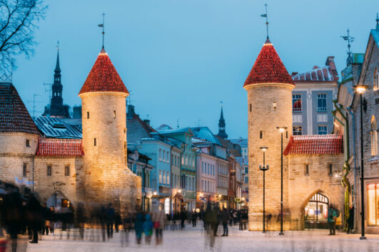 Visit Estonia Estland Travel Tallinn city tour