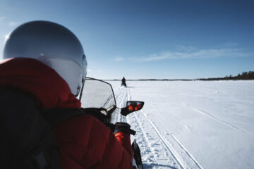 Snowmobile safari